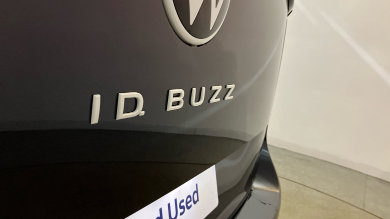 Volkswagen ID. Buzz 210kW Style Pro 86kWh 5dr LWB Auto [7 Seat] Electric Estate